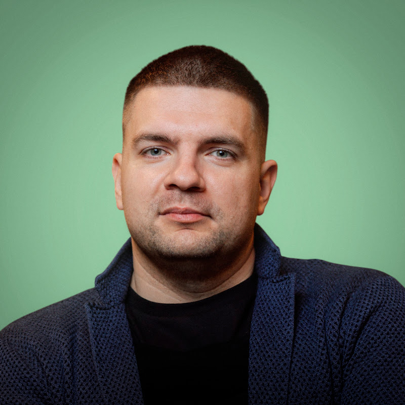 Android Broadcast. Все об Андроид разработке Logo