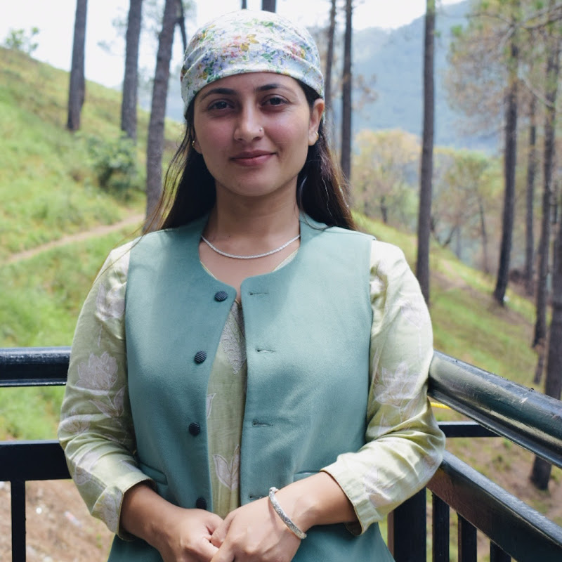 Ishita Pundeer vlogs