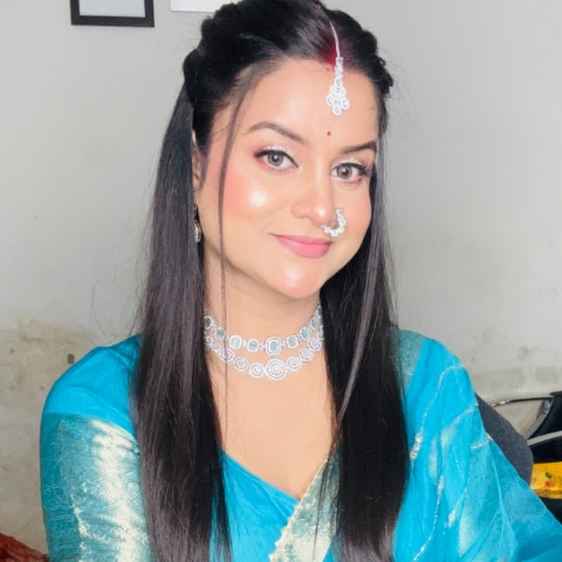 Dazzle glow with Ragya