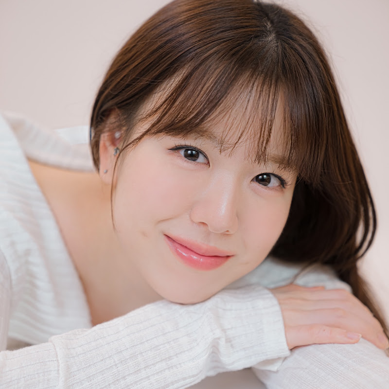 유알비 UareB 프로필