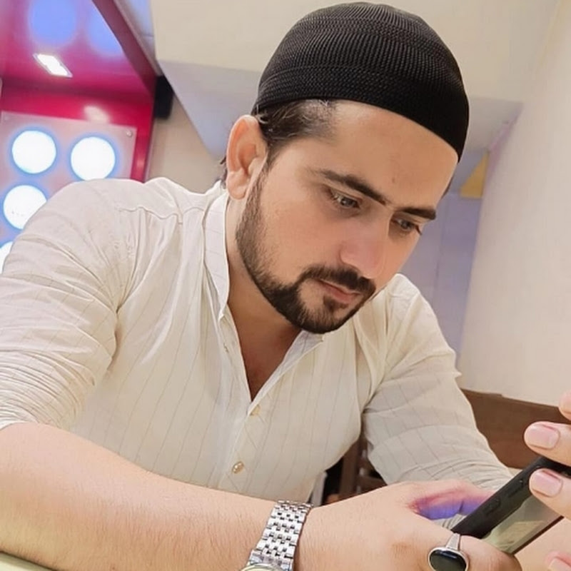 Mohtashim Lucknowi
