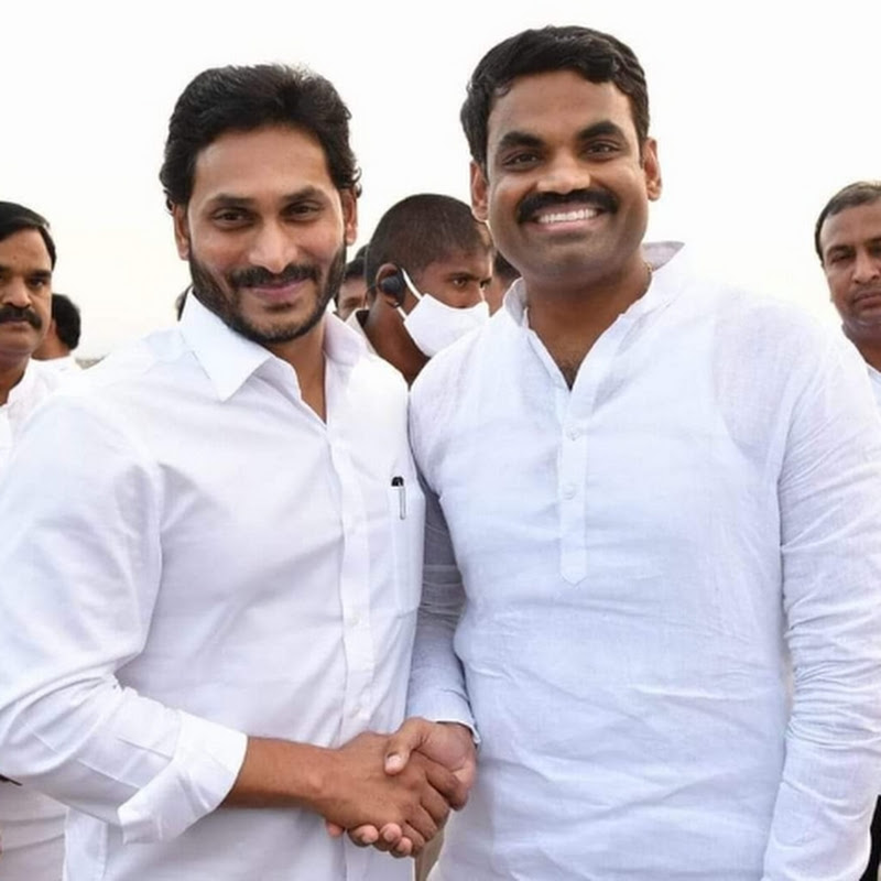 Pochimareddy Naren Reddy icon