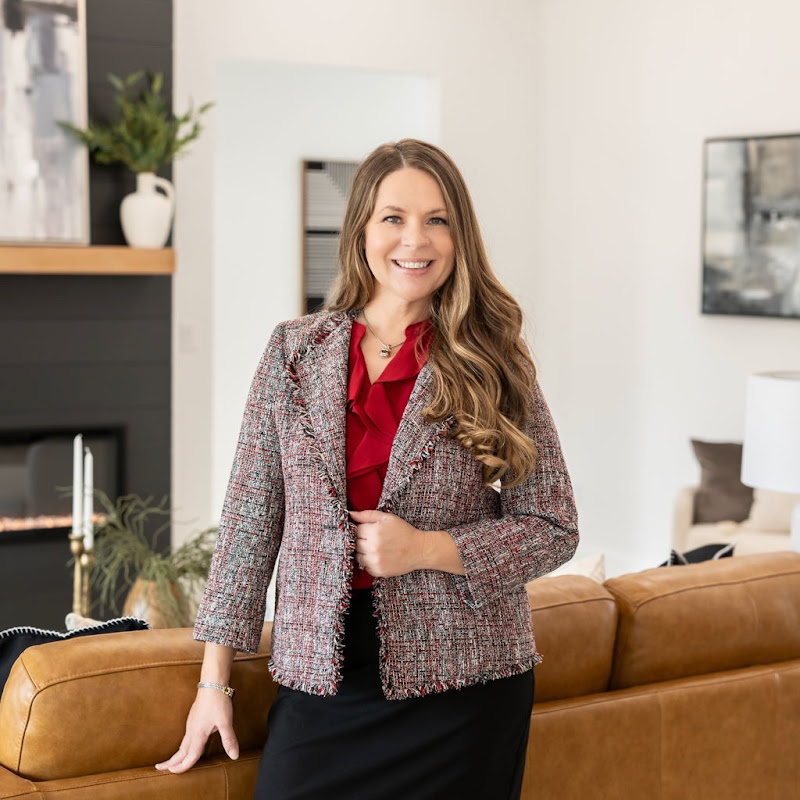 Realtor Wendi Hinson