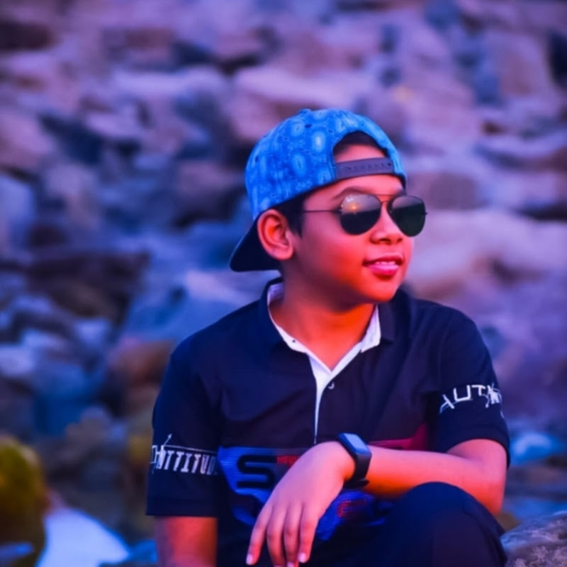 Hire @Mahir Faisal Aymaan — Couple & Relationship Vlogs YouTube creator for sponsorships