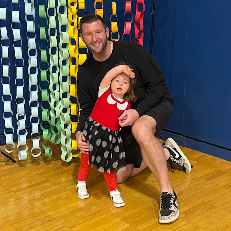 Bobby Bottles And Rowen Adventures 