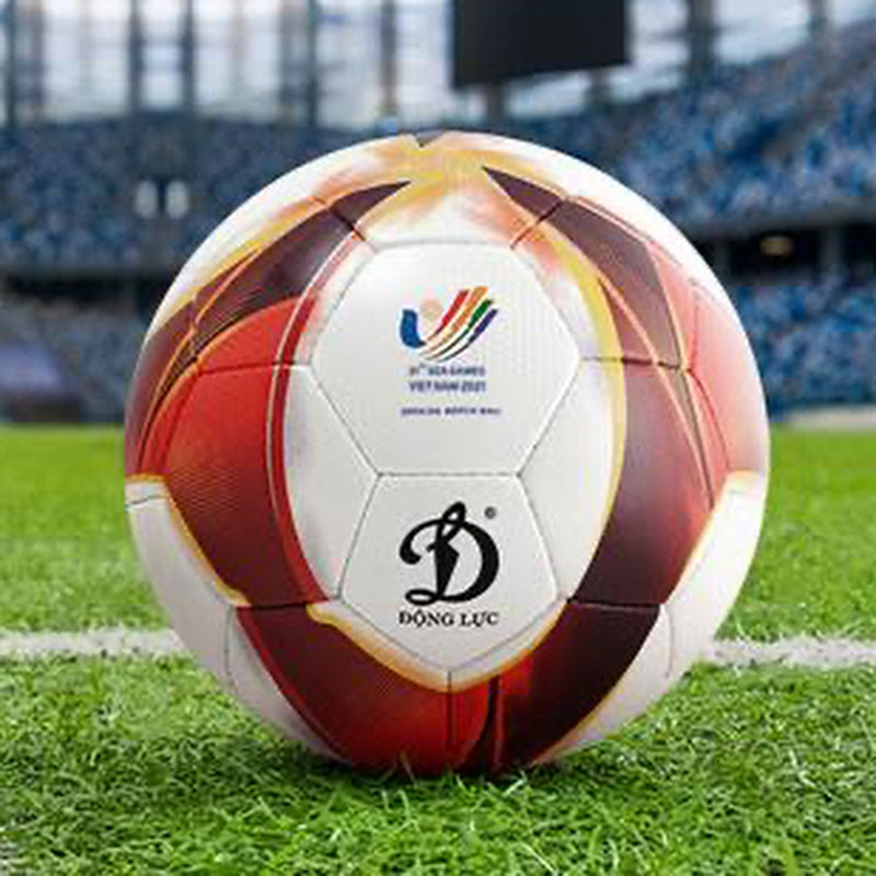 Thức Nguyễn bóng đá