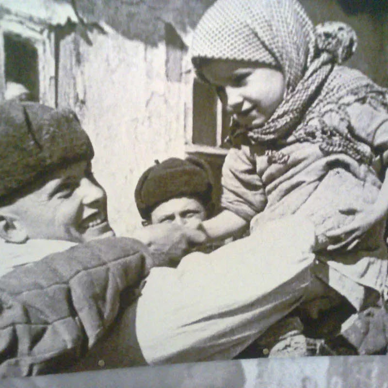 СВИДЕТЕЛИ ПРОШЛОГО Logo