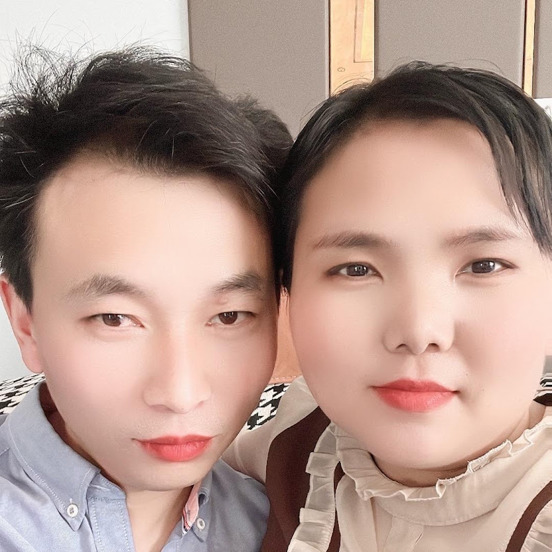 Hua Zi Couple