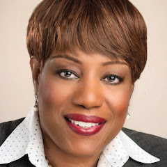 Alderman Pat Dowell