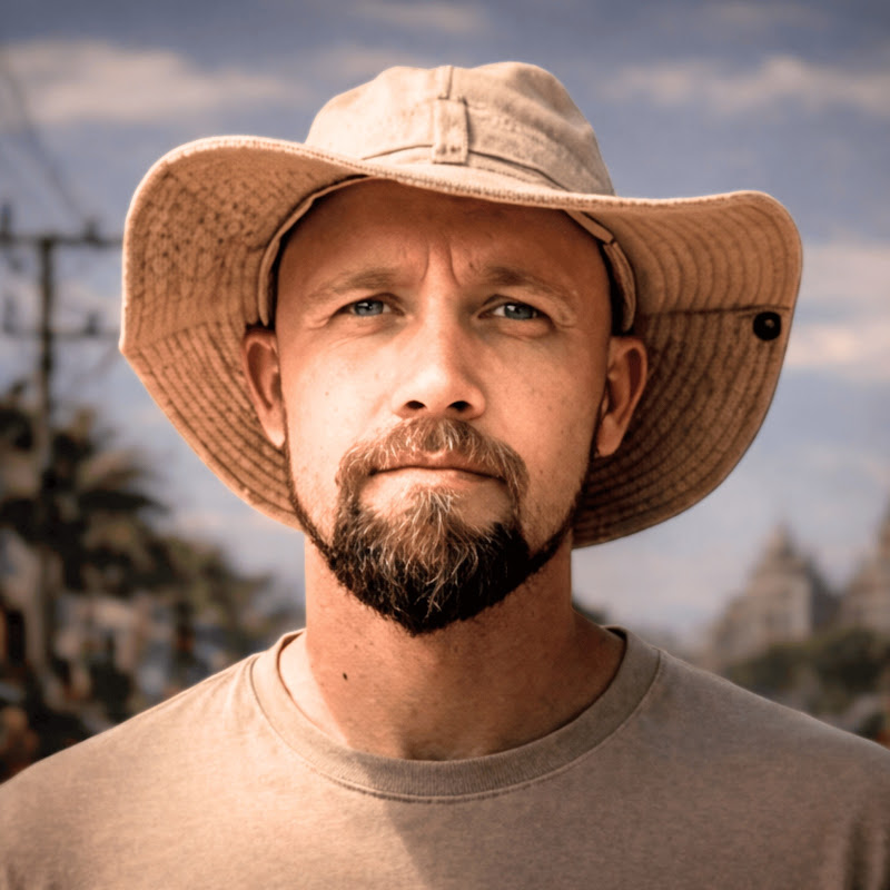 The Naked Guru - Thailand 🇹🇭