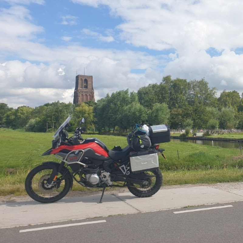 MOTO MELTDOWN
