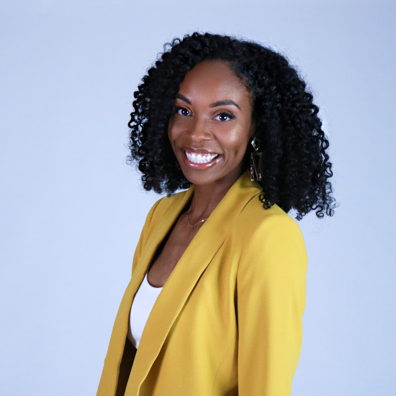 Dr. Brittne Halford | Financial Coach for Women