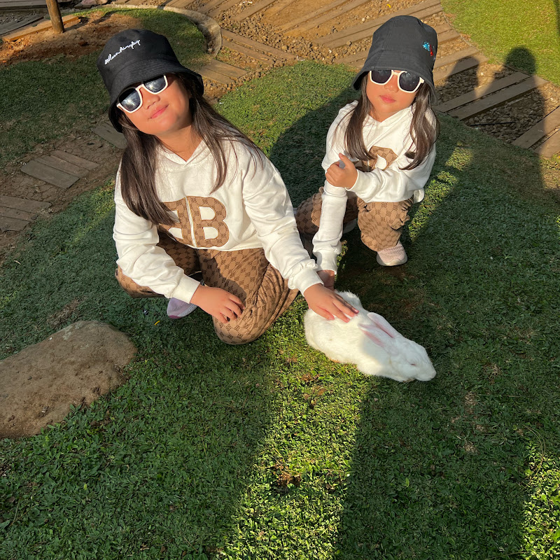 Keyla Ayshila Family