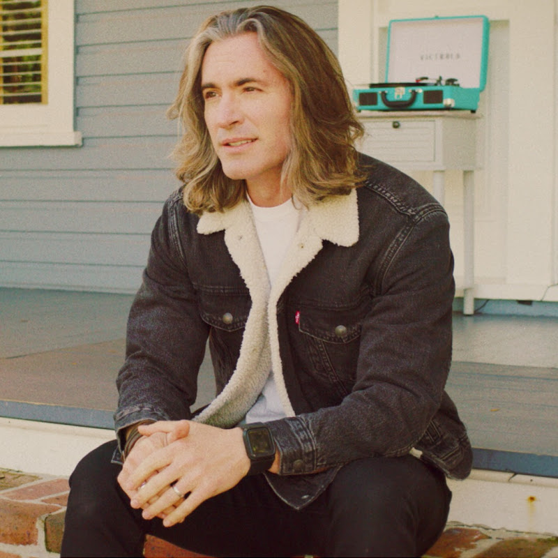 Geoff Castellucci Logo