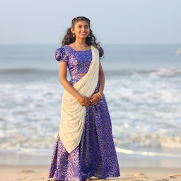 Usha Gopi photo
