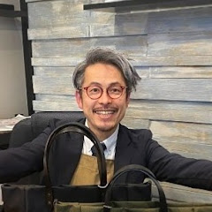 カワニシカバンの社長室の画像