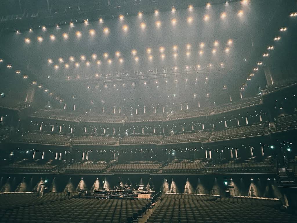 Post from DIR EN GREY - YouTube