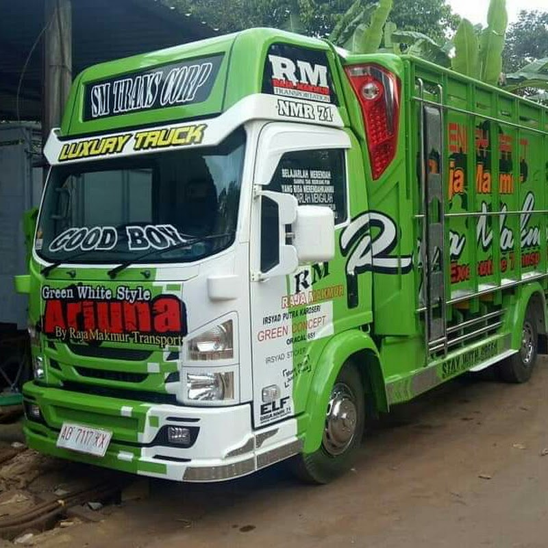 Autocar Truck