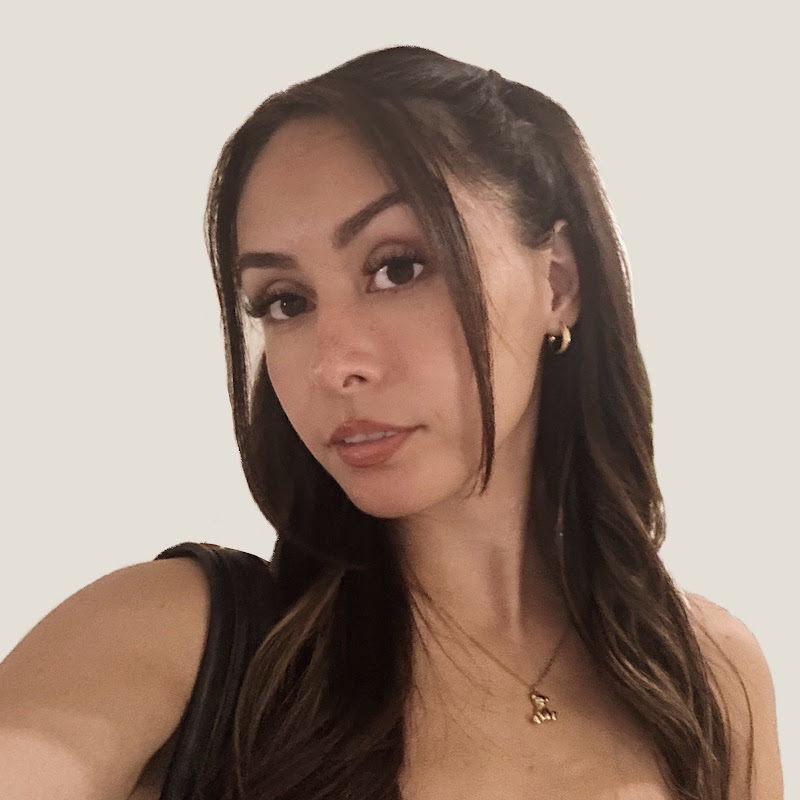 Jasmine Rossol Vlogs icon