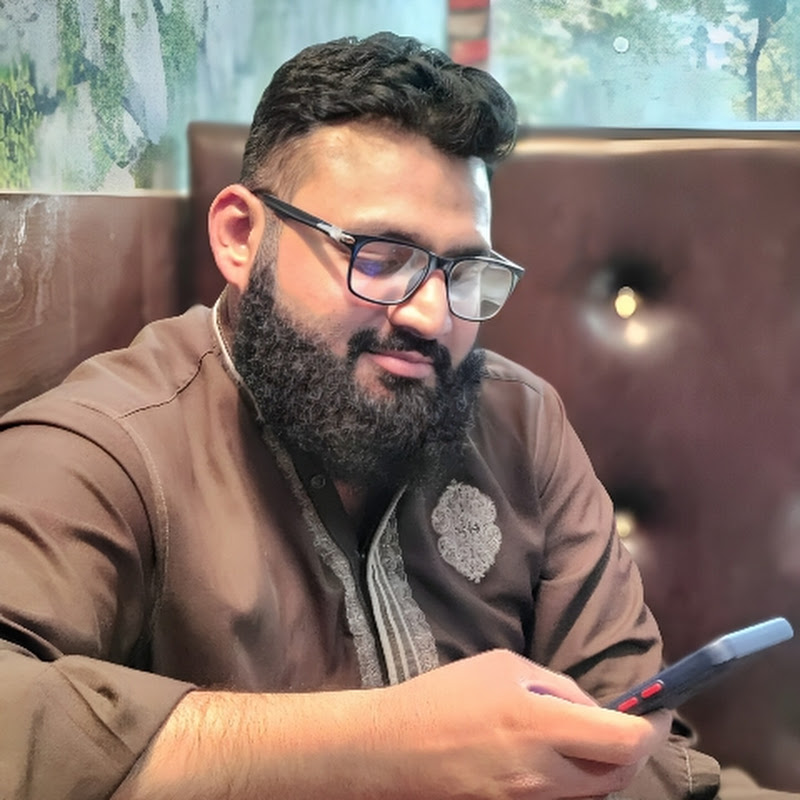 Saghir Munir Official  Logo