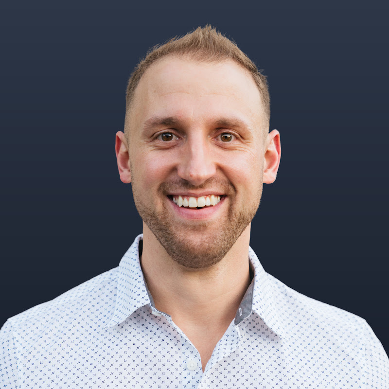 Jake Pfohl (Start Blogging 101) Logo