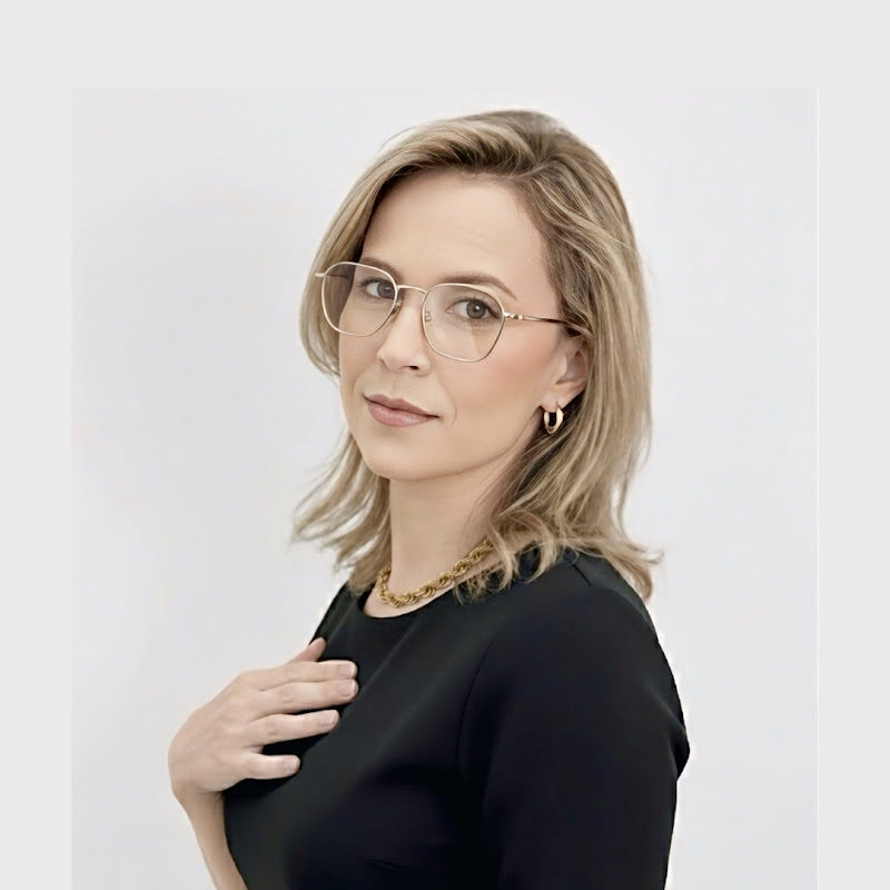 Izabel Pariz | Empreendedorismo Artístico