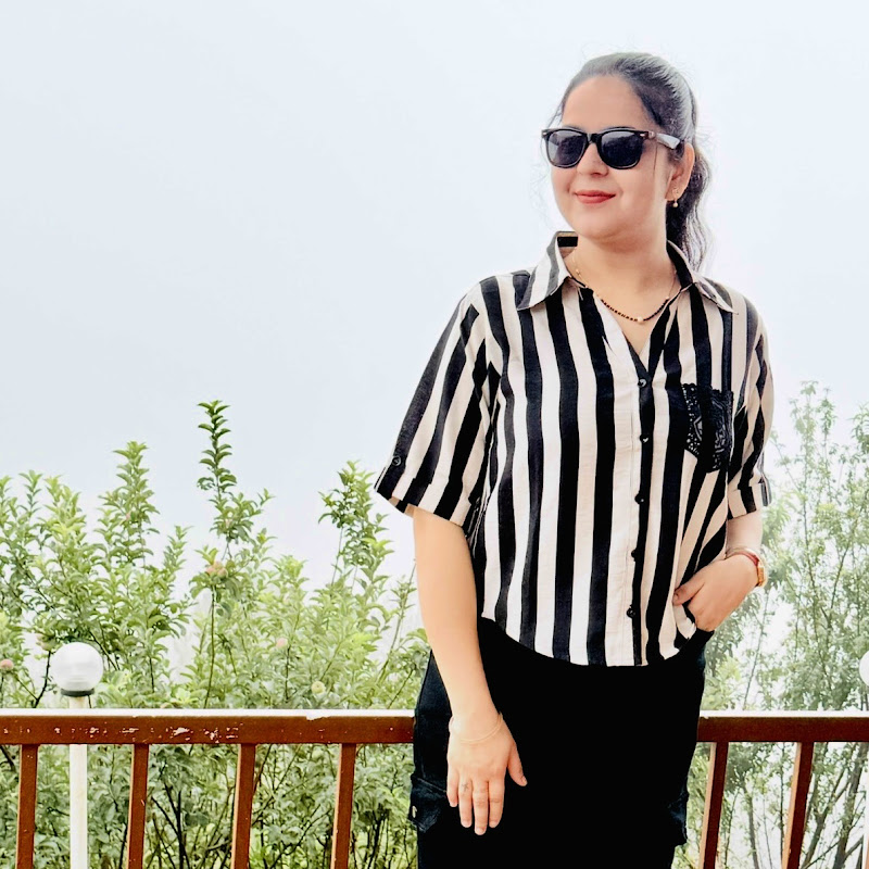Komal Chaudhary 