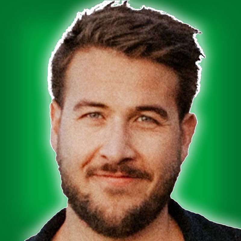 Ryan George Extra Plus! Logo