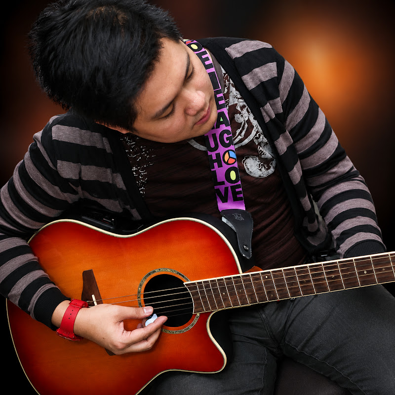 Ravi Rivera Music