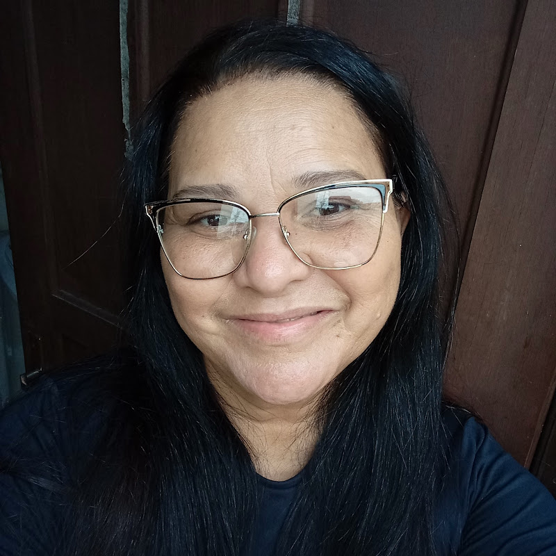 CLÁUDIA DE OLIVEIRA  (PASTORA 