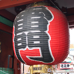 Tokyo Street Scene / 東京ストリートシーン