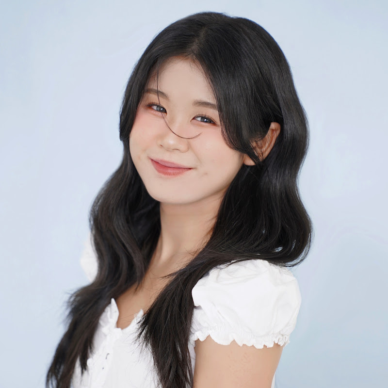 Chloe Manilay