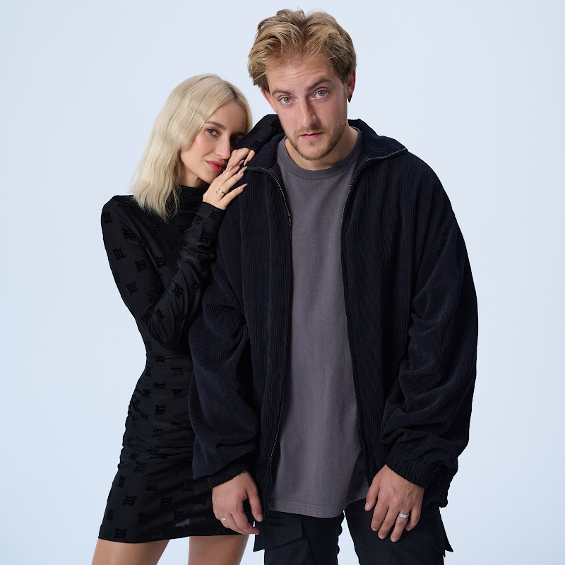 NANSI & SIDOROV Logo