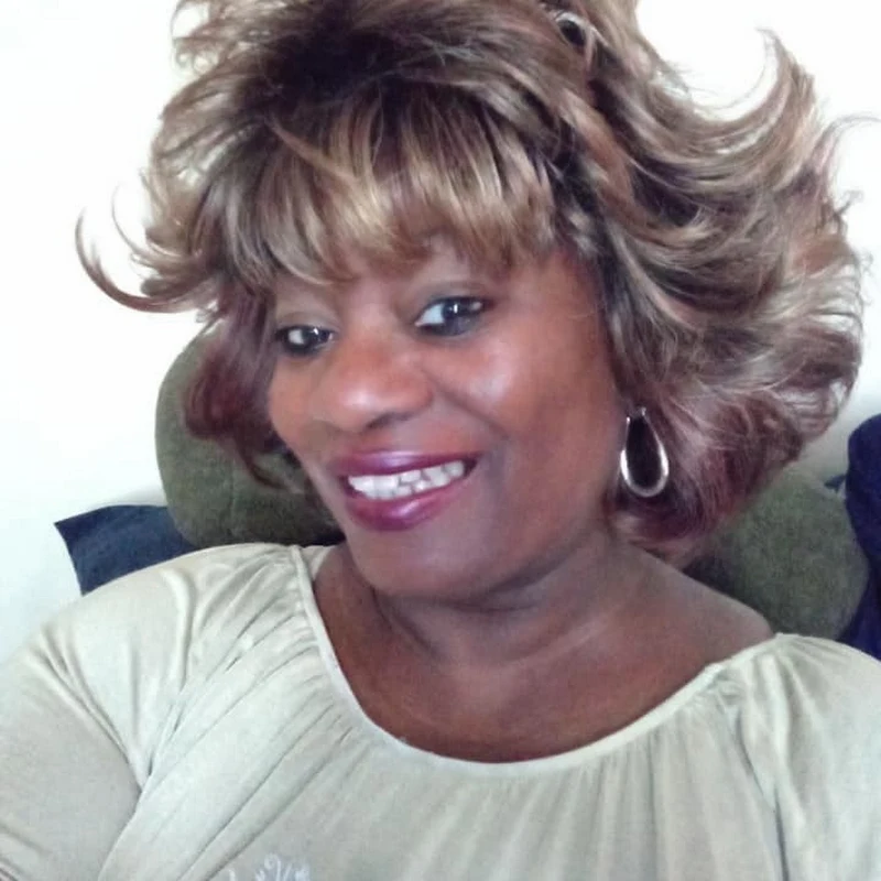 Donna Hall8117