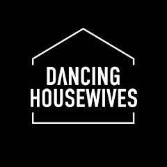 Dancing Housewives