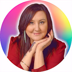 Colour with Claire net worth