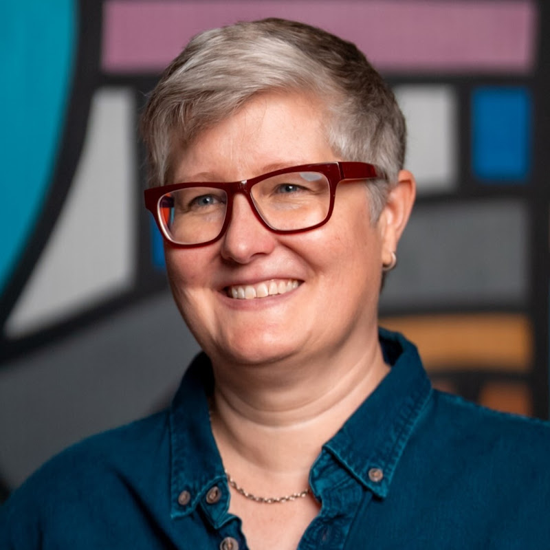 Julee Felsman | Workshop Team | Guaranteed Rate Logo