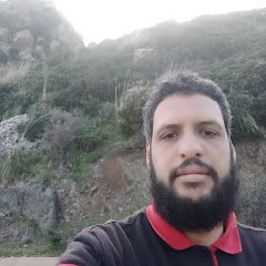 كمال لعويسي لفن السيراميك