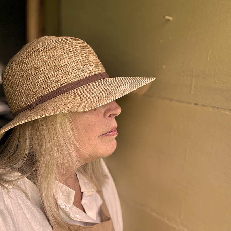 Anne Clay