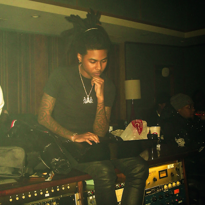 HariRoc  @hariroc | Thizzler