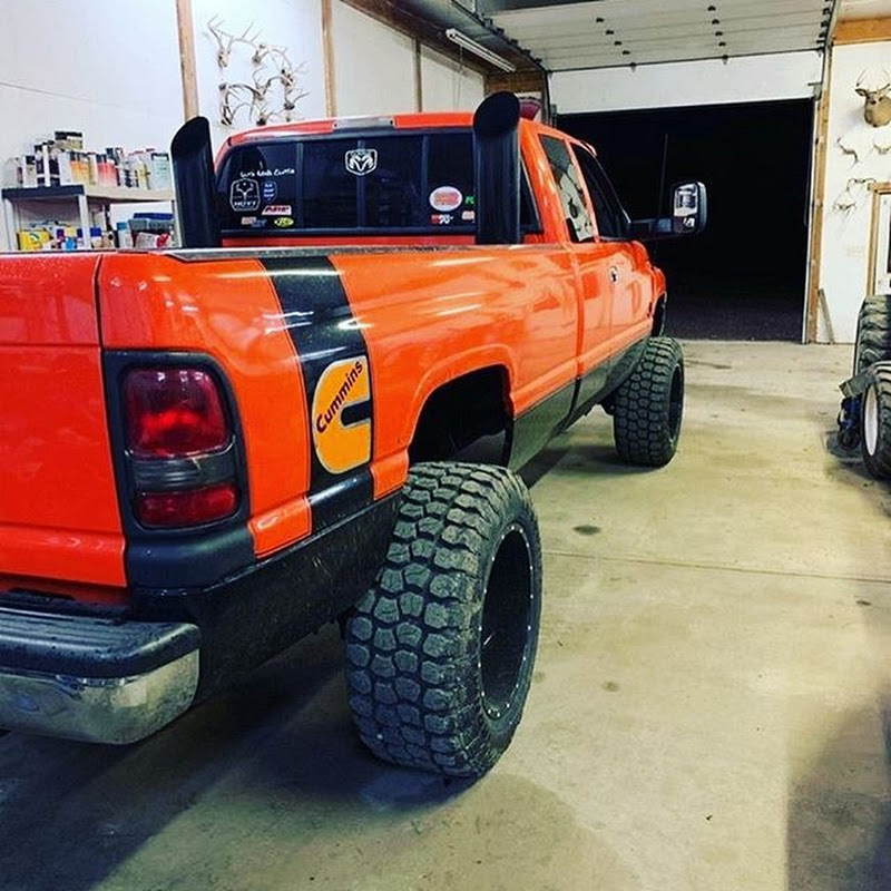 She won't do that again: 😤#90s #trucks #dieseltruck #customtrucks #obs #trucklife