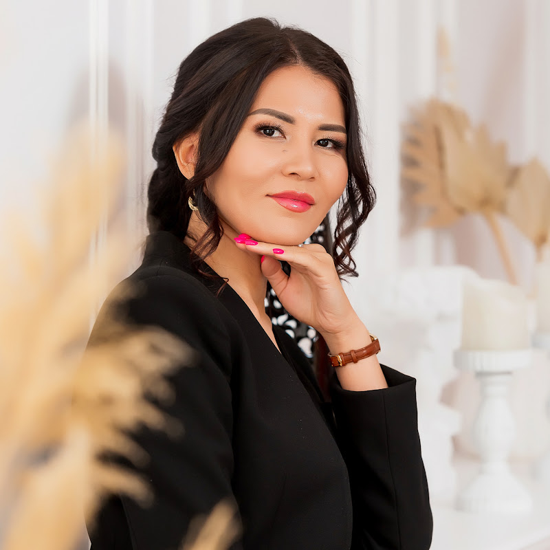 Гульназ Сабитовна Logo