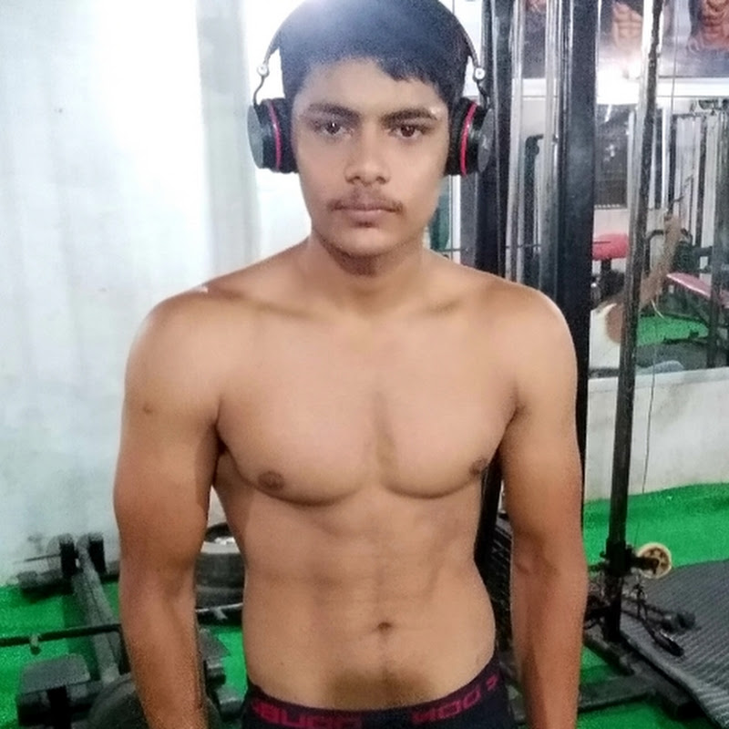 Neeraj gym lover