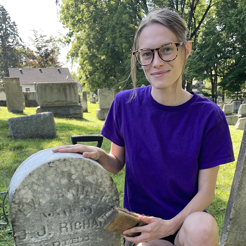 A Grave Attraction
