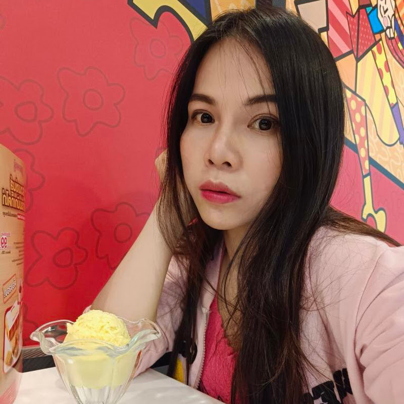 ผู้ญิ๋งตัวเล็ก