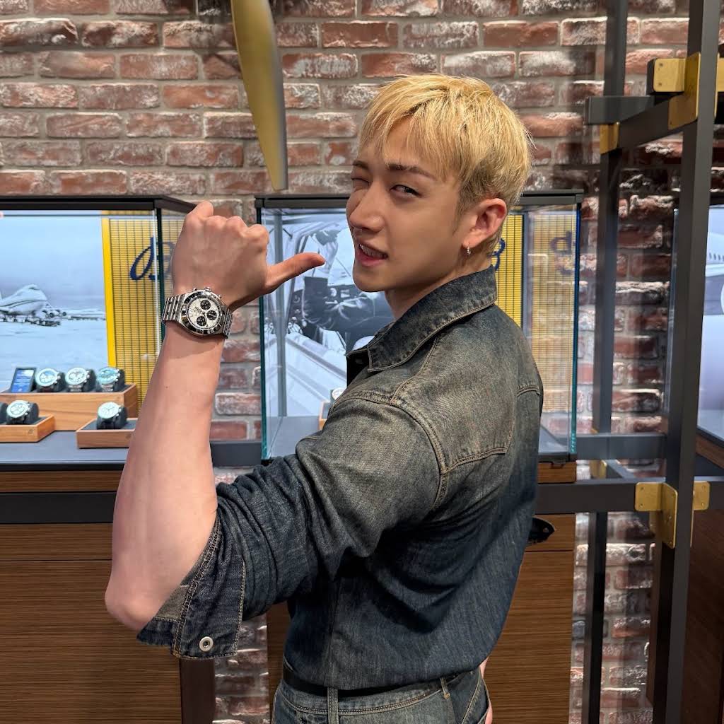 Bang Chan Instagram post update📸🐺 - YouTube