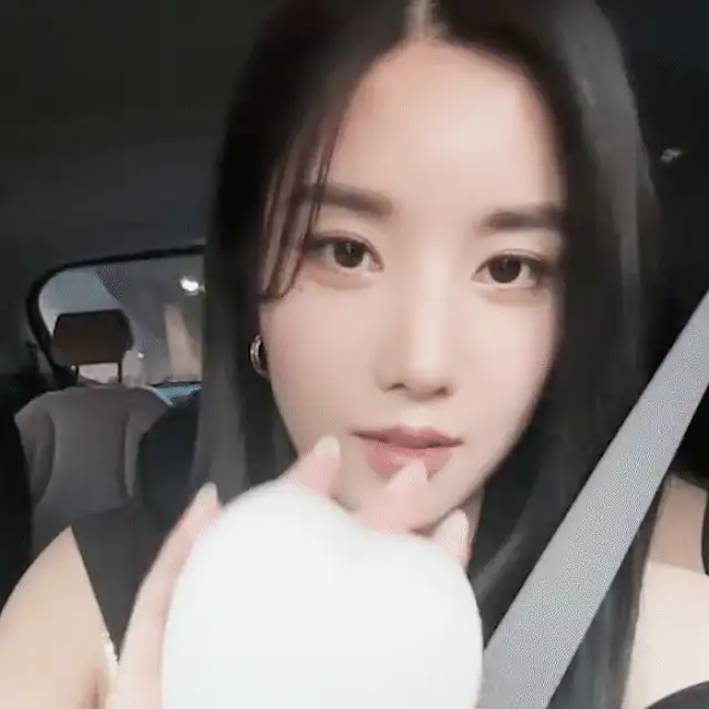 PJf_Na6QYn734liadSAkb5PrL4eaGmmqy7aSo52eL8FSS0lIR-t_83TxifDD09xrhftYa0zIu-yqDw=s640-nd-v1-rwa