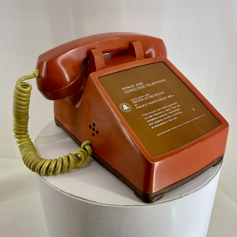 Connections Museum Logo