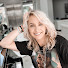 BhrbYxClsWM-channel-avatar-Lindsey Mackail
