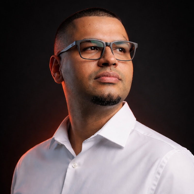 Oficial Marco Oliveira 